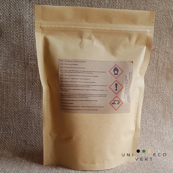 Prenons conscience que chacun d'entre nous peut agir à son niveau pour limiter l'impact sur notre belle planète. Emballage réduit et recyclable pour cette poudre lave-vaisselle.