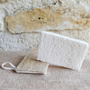 Alternative écologique ,ces éponges naturelles lavables et réutilisables sont parfaite pour une transition éco-responsable. Loofah et cellulose de bois matériaux compostables bons pour la planète